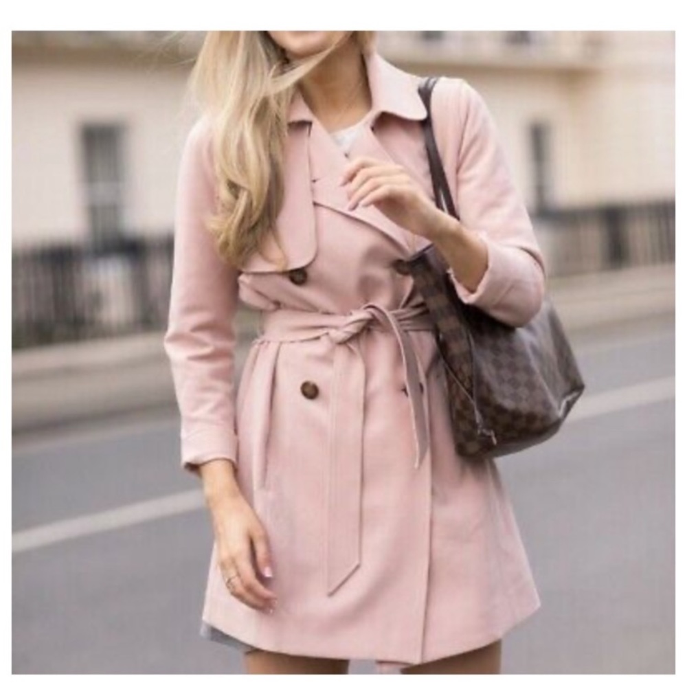 NWOT blush coat 😍